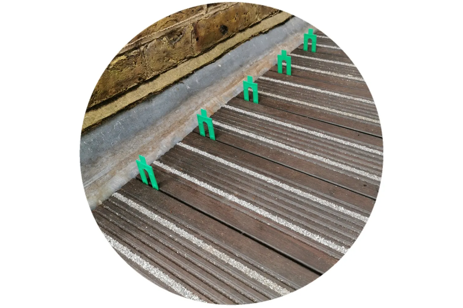 Edible rooftop garden in London with bamboo non-slip decking